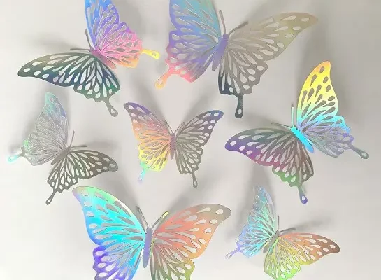 Бабочки из бумаги или пластика: что выбрать для декора стены